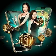 Antarmuka aplikasi buah 77 menampilkan permainan slot dan kasino langsung